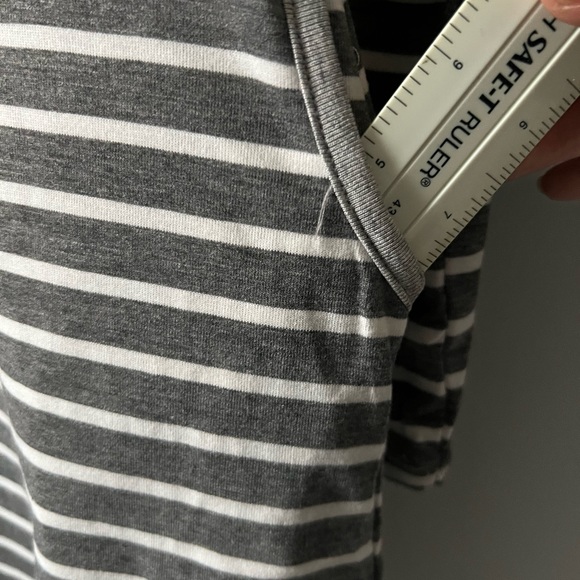 NWT Lawa Women’s Striped Long Sleeve Hooded Super Mini Dress with Pockets - Picture 5 of 13